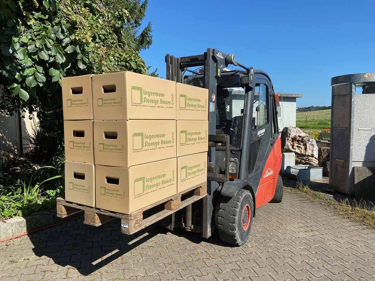Self Storage Service - Stabile Kartons für viele Zwecke